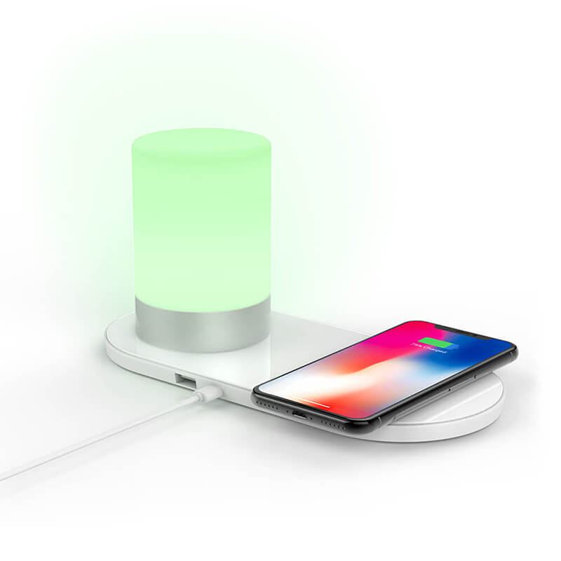 RGB Lampe mit Wireless Charging Station (für iPhone oder Android Telefon)